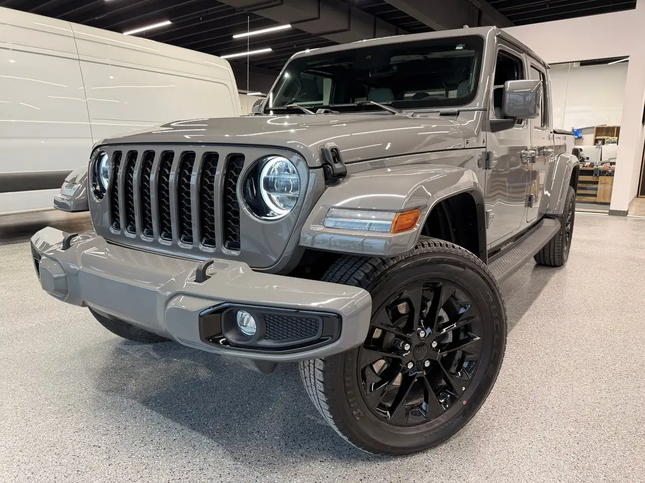 2023 Jeep Gladiator