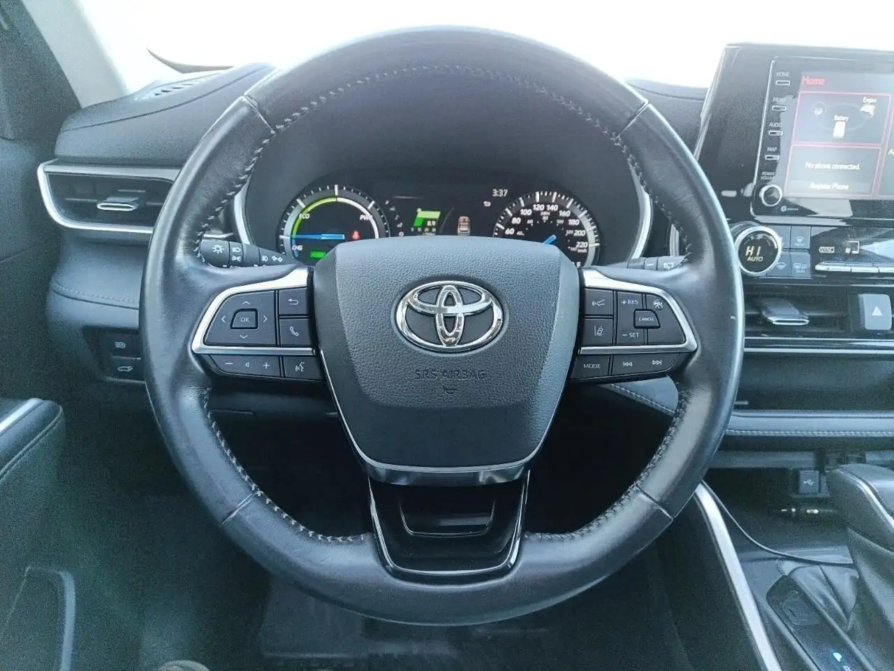 Toyota Highlander снимка Toyota Highlander