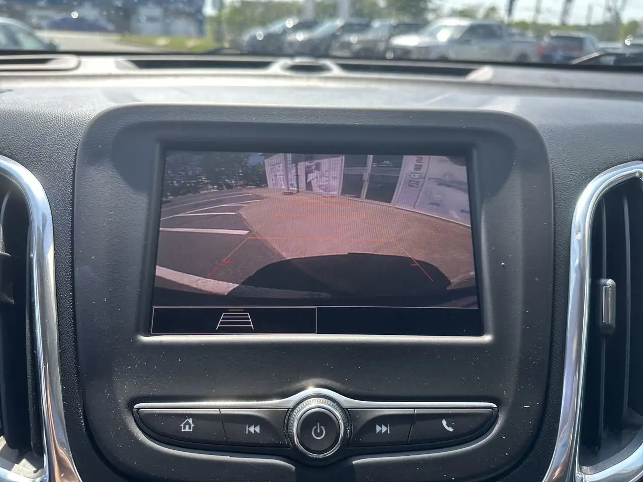 Chevrolet Equinox photo Chevrolet Equinox