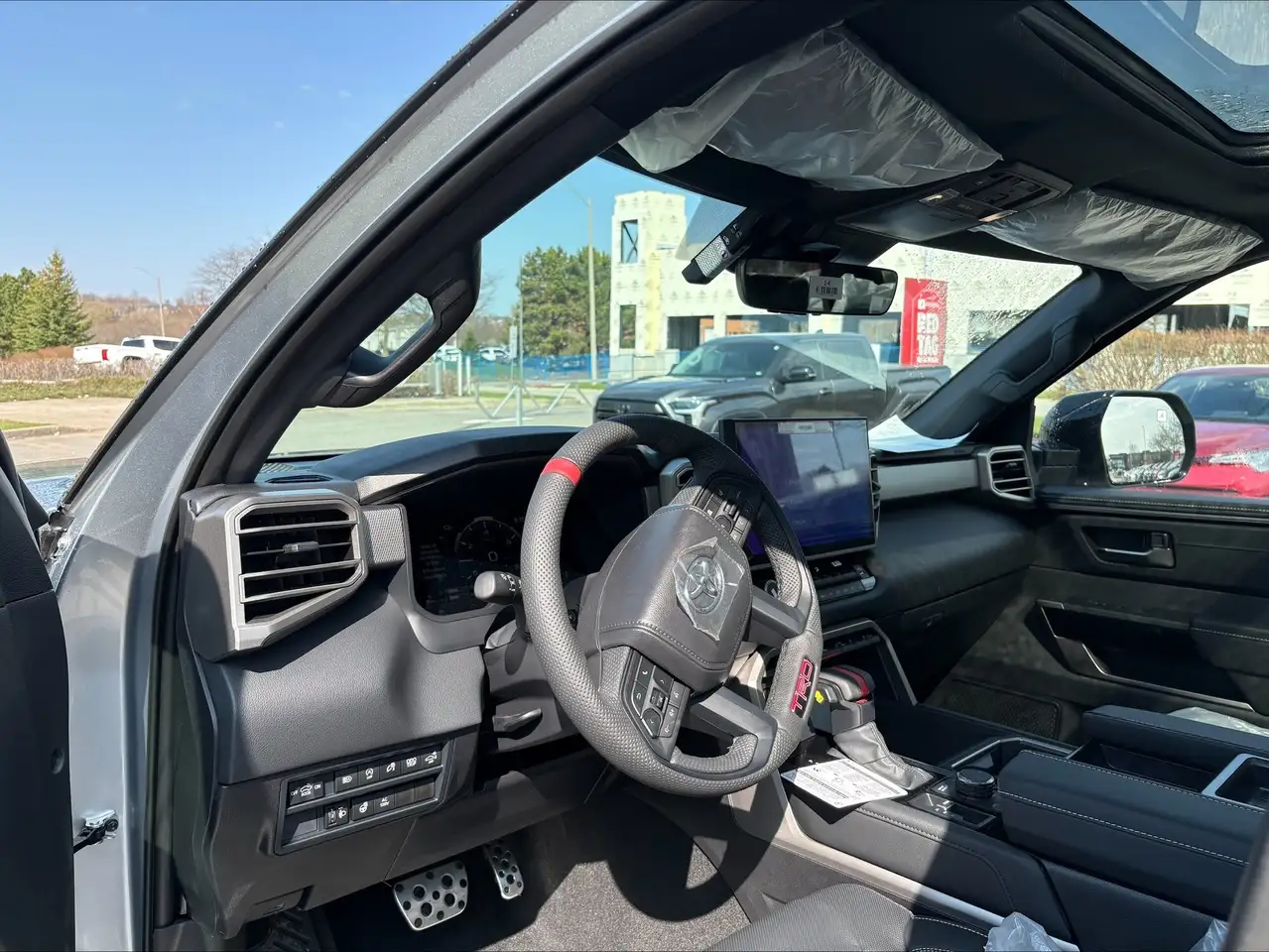 Toyota Tundra снимка Toyota Tundra