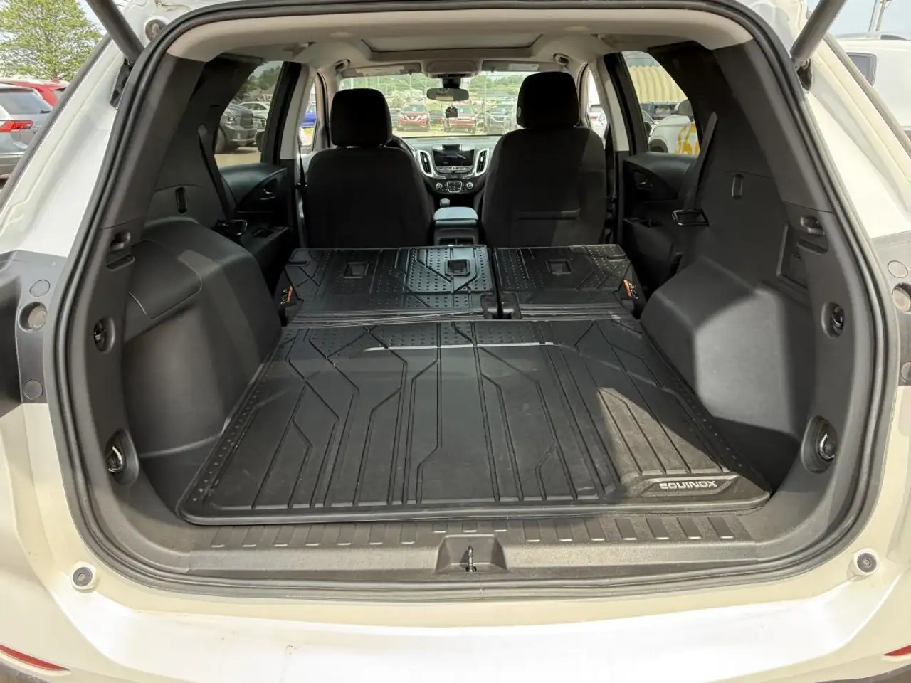 Chevrolet Equinox снимка Chevrolet Equinox
