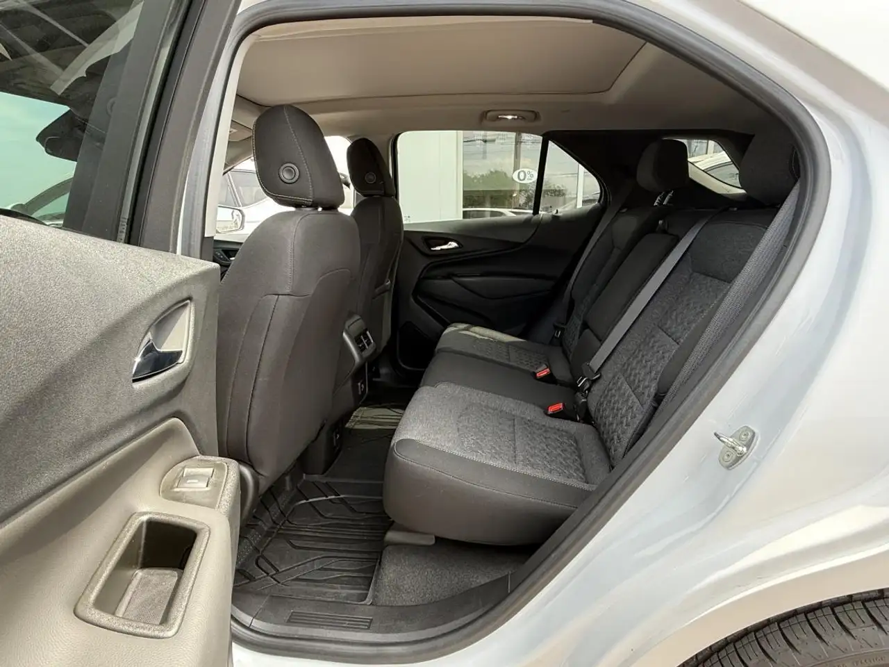 Chevrolet Equinox снимка Chevrolet Equinox