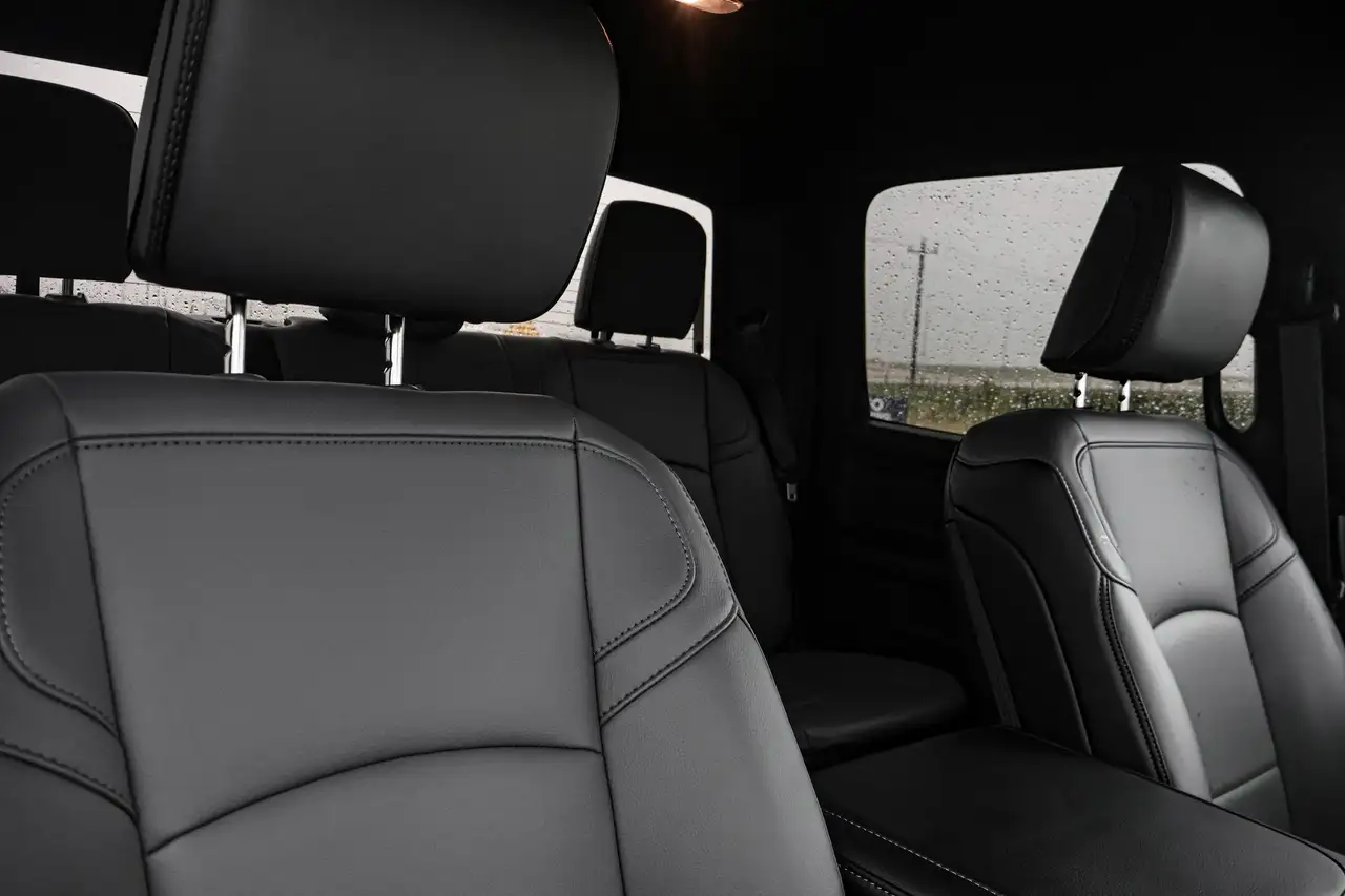 RAM 3500 снимка RAM 3500