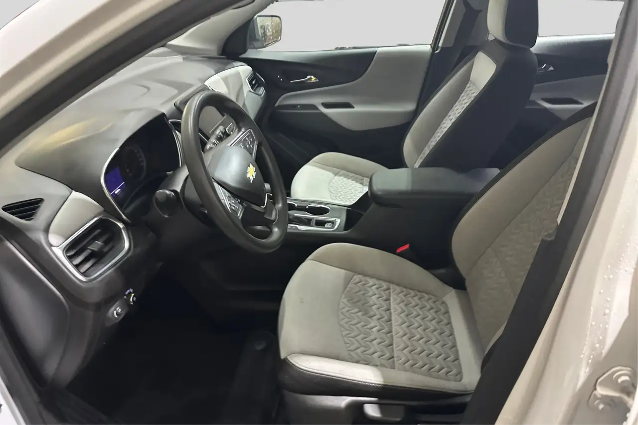 Chevrolet Equinox photo Chevrolet Equinox