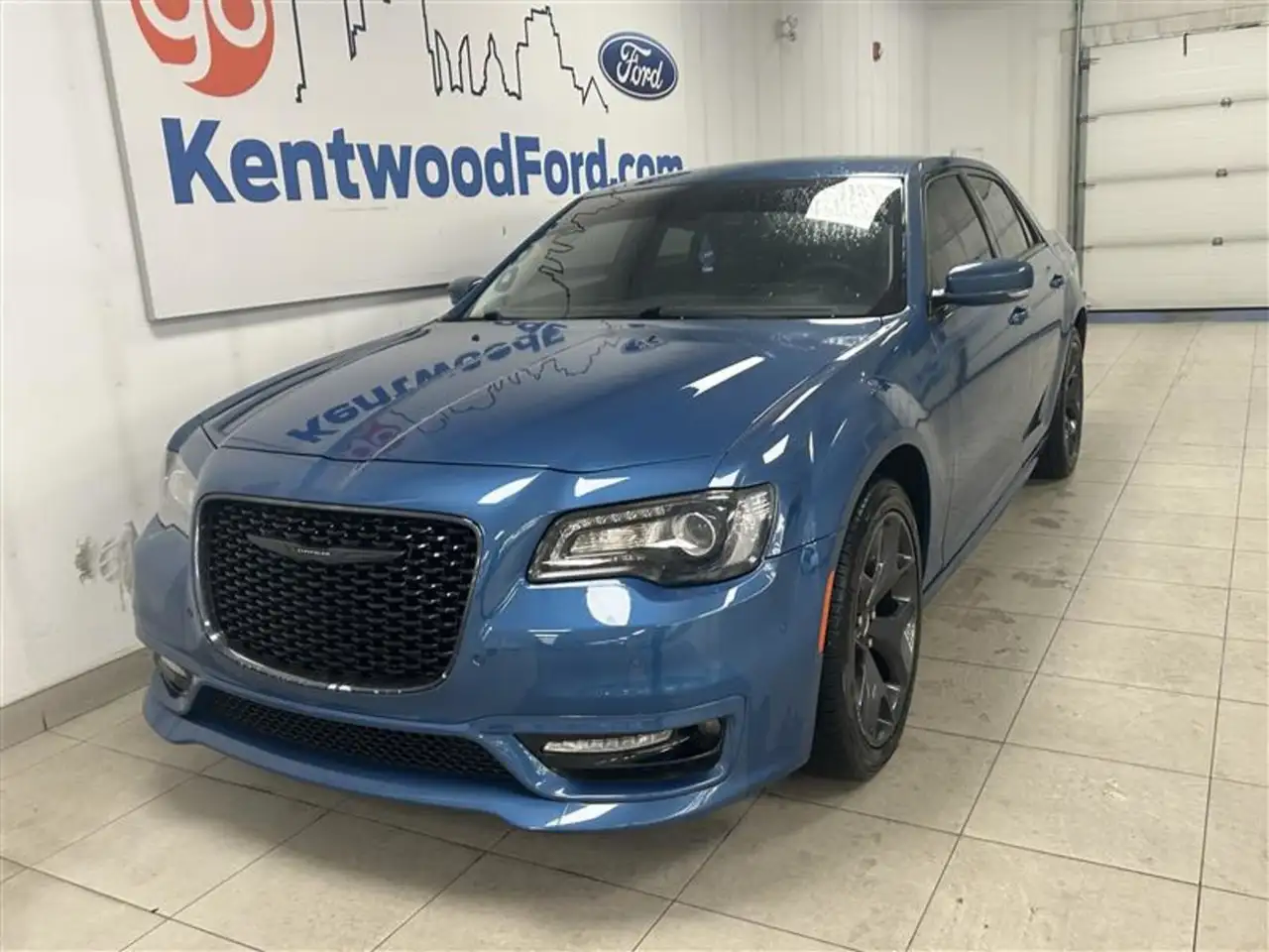 Chrysler 300 photo Chrysler 300
