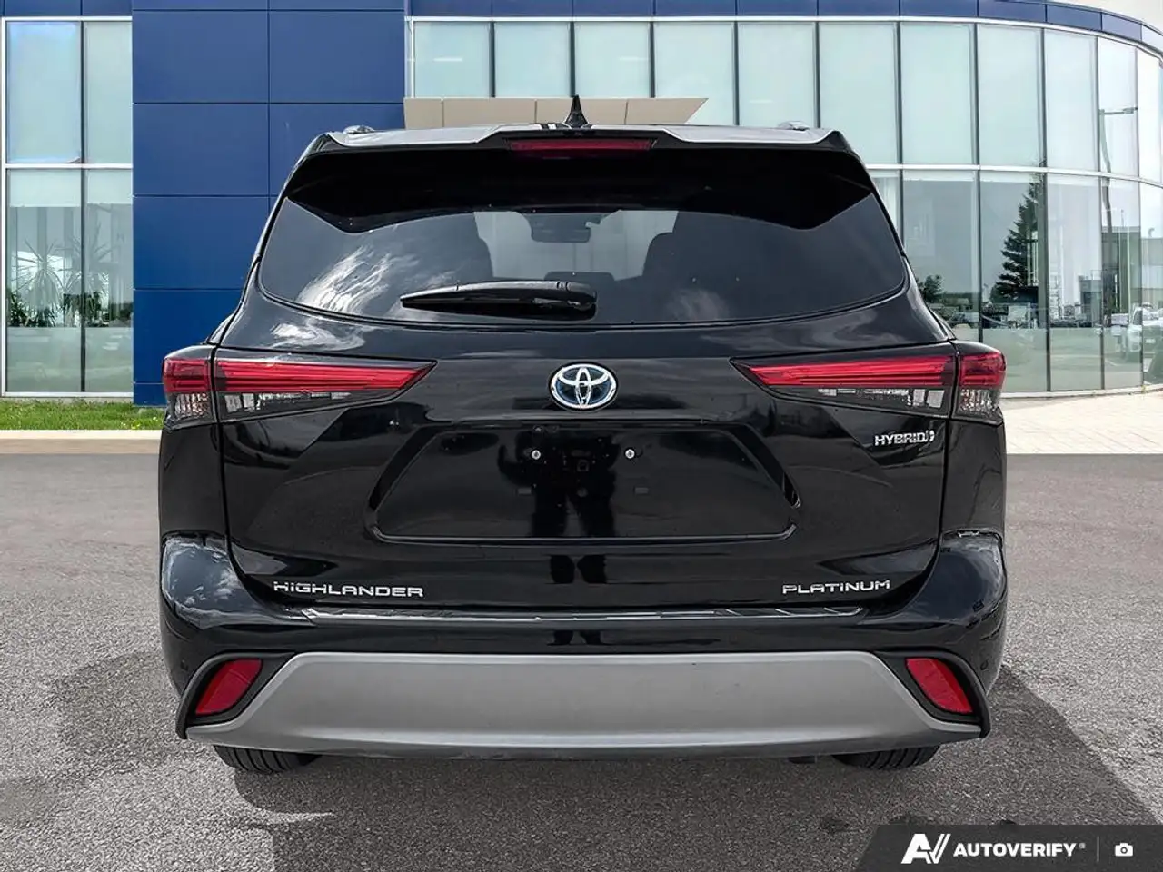 Toyota Highlander снимка Toyota Highlander