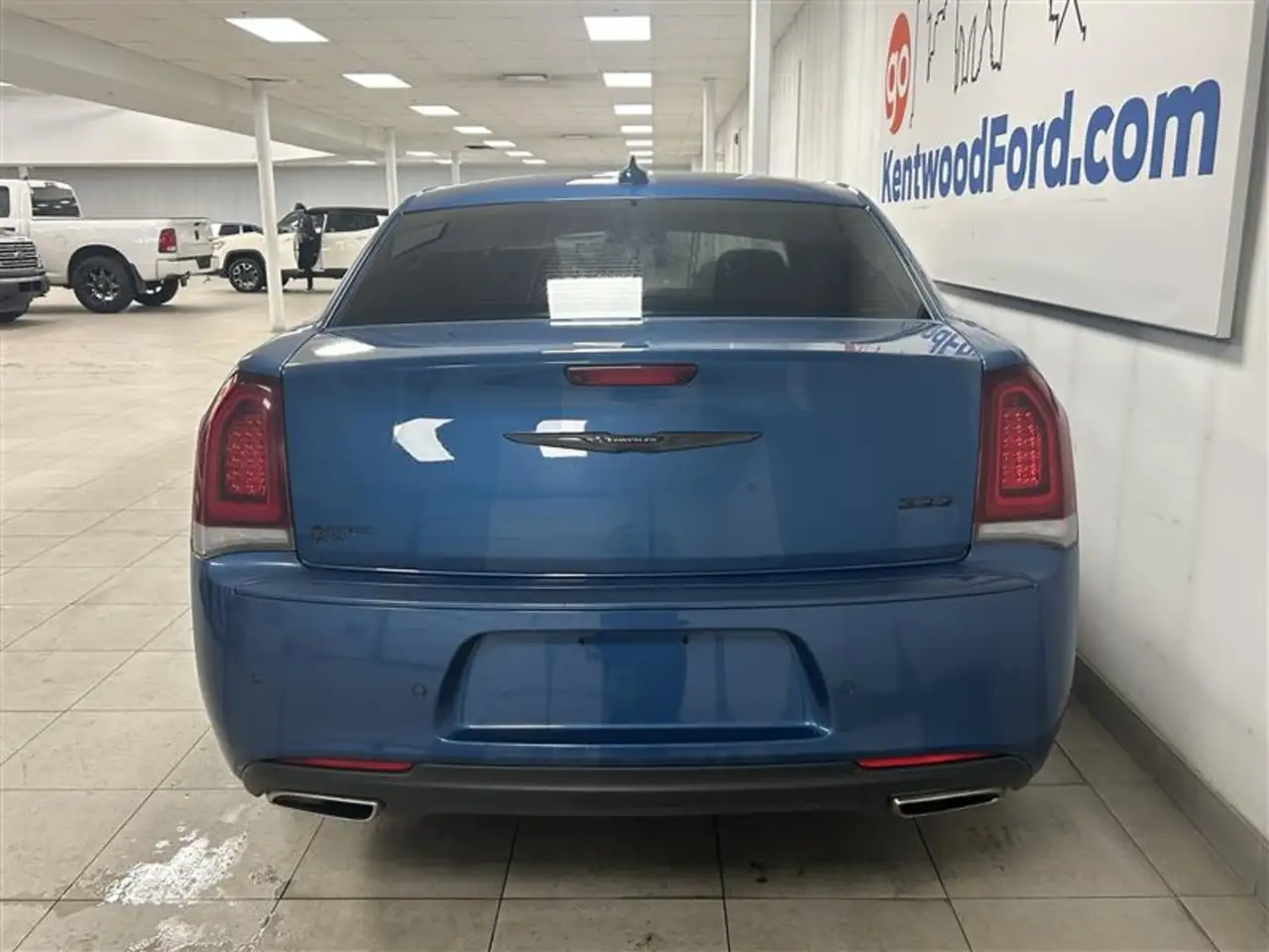 Chrysler 300 photo Chrysler 300