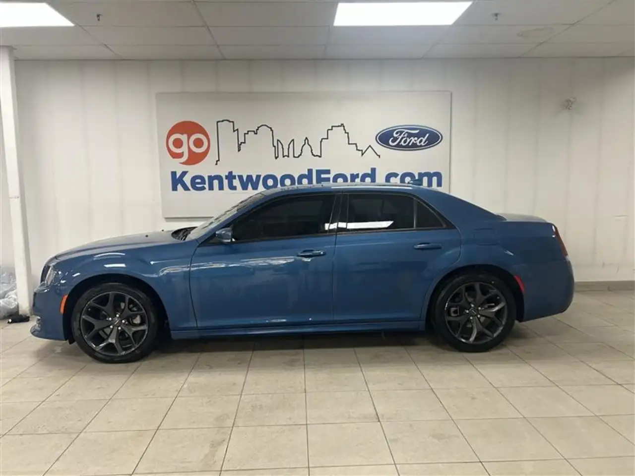 Chrysler 300 photo Chrysler 300