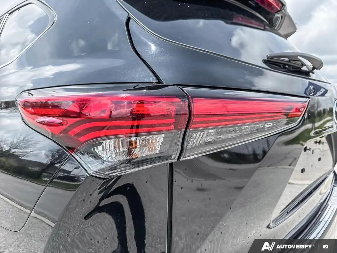 Toyota Highlander снимка Toyota Highlander
