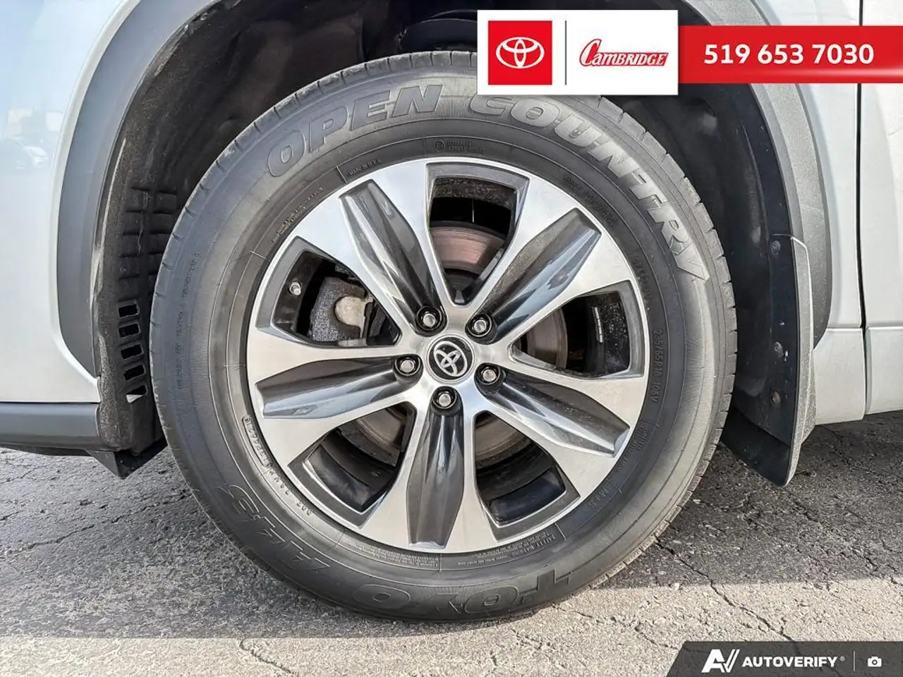 Toyota Highlander снимка Toyota Highlander