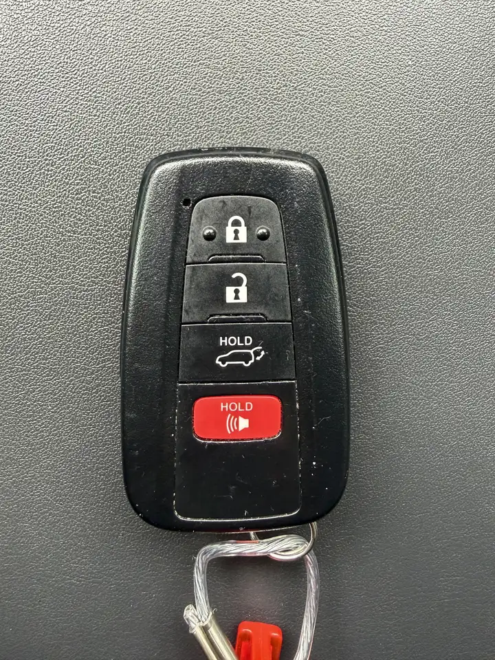 Toyota Highlander снимка Toyota Highlander