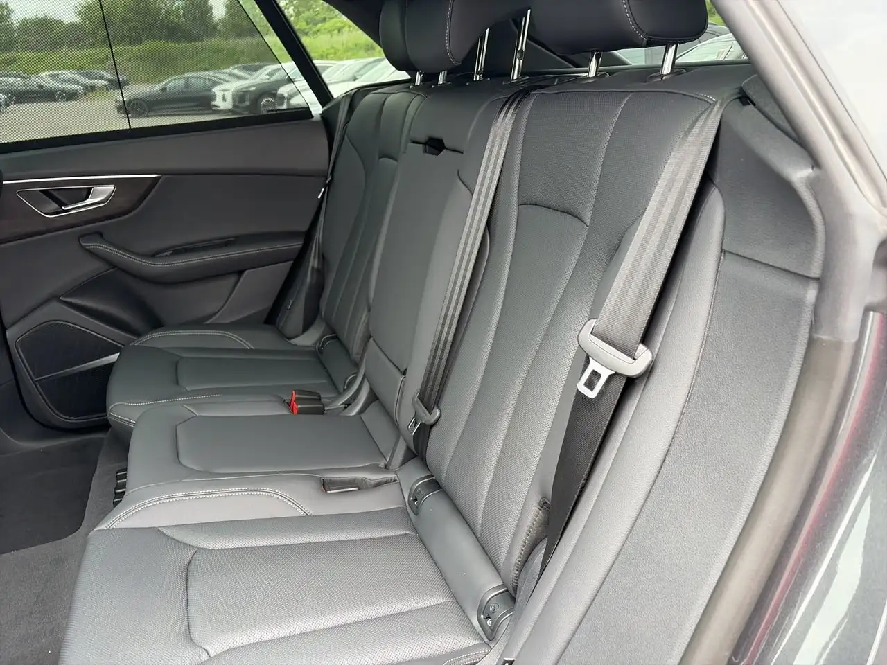 Audi Q8 fotografie Audi Q8