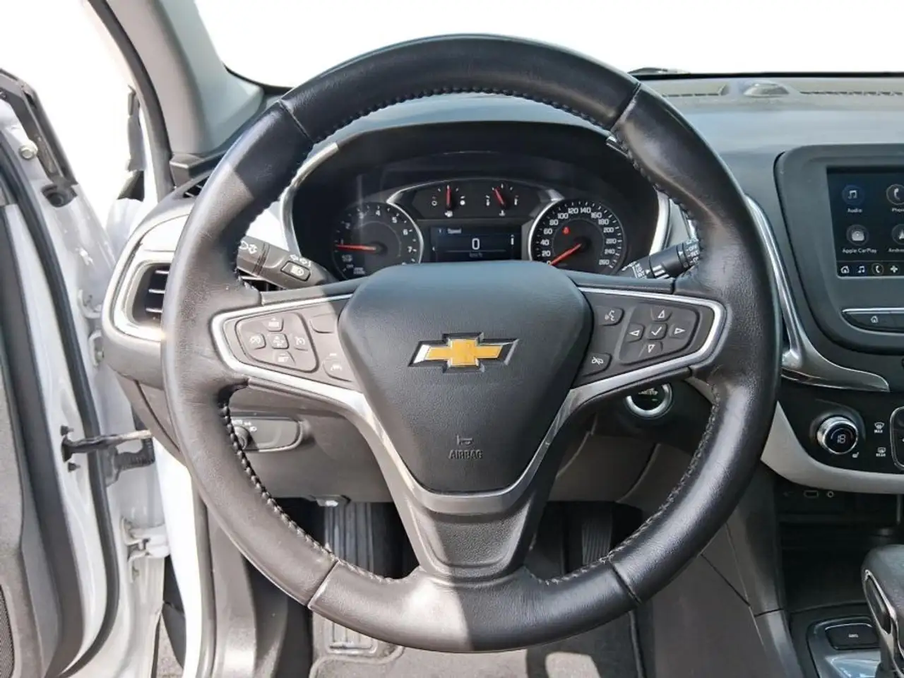 Chevrolet Equinox photo Chevrolet Equinox