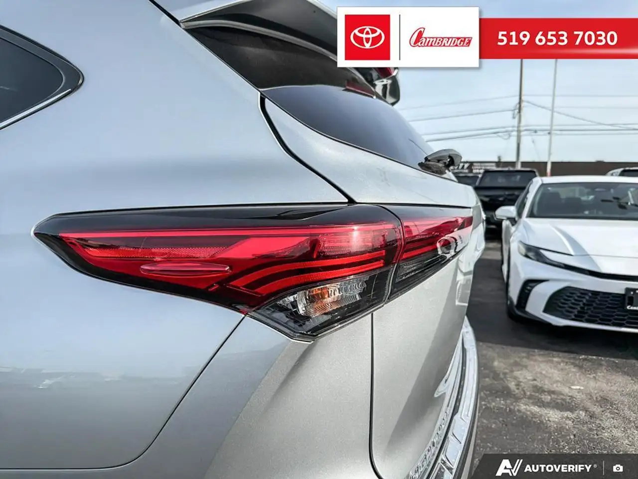 Toyota Highlander снимка Toyota Highlander