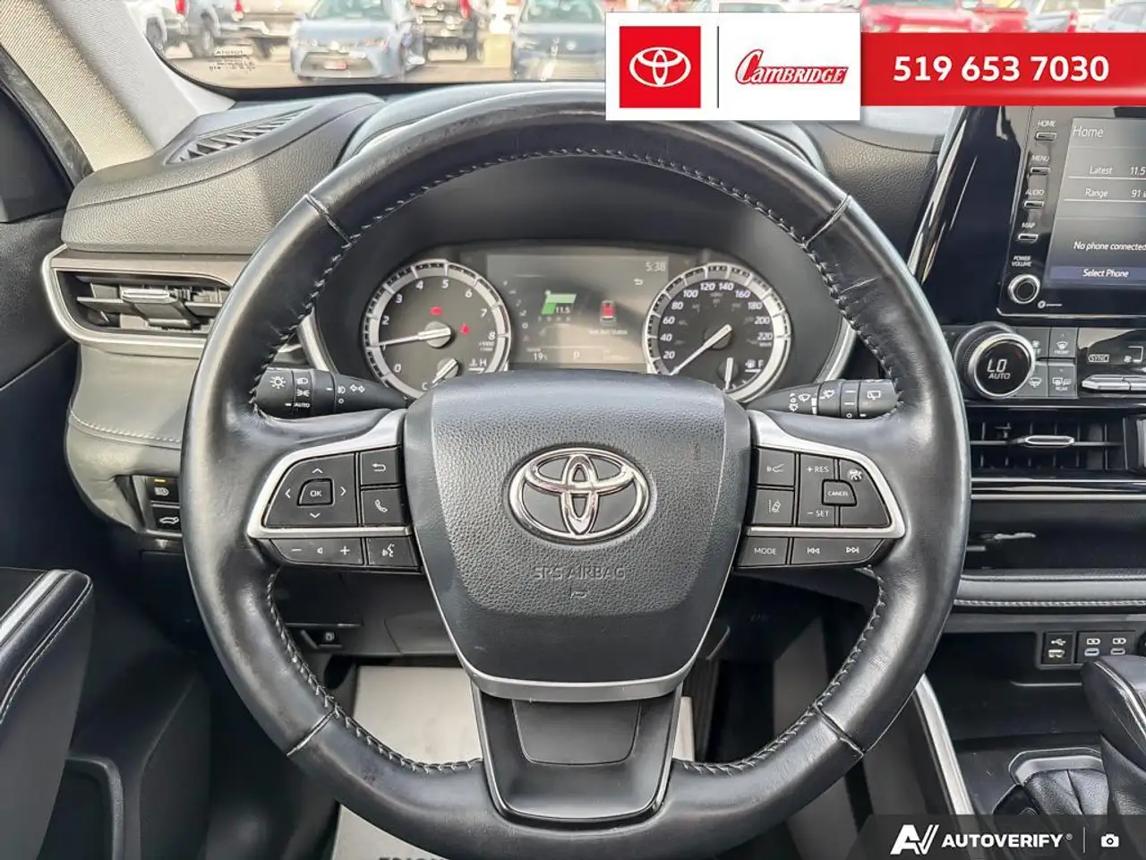 Toyota Highlander снимка Toyota Highlander