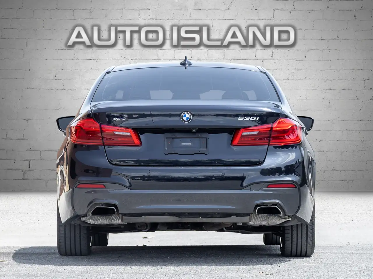 BMW 5 Series photo BMW 5 Series