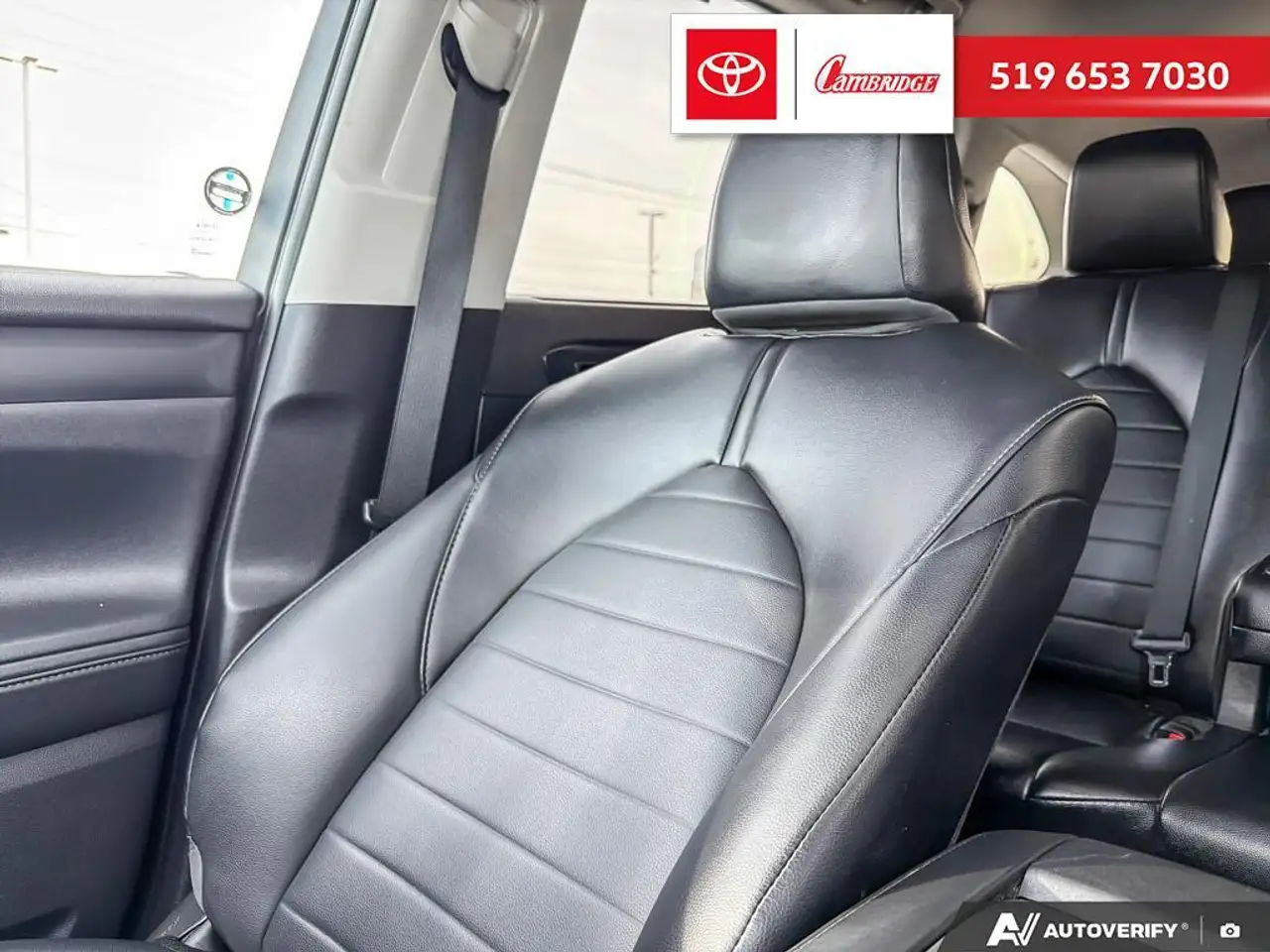 Toyota Highlander снимка Toyota Highlander