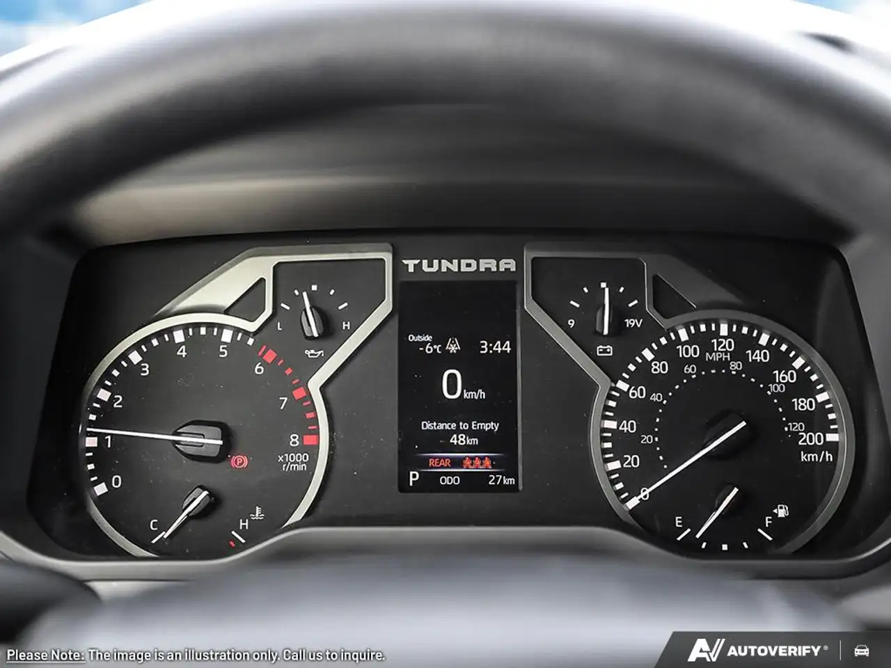 Toyota Tundra снимка Toyota Tundra