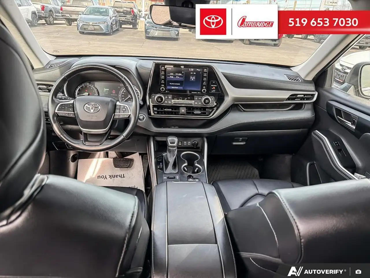 Toyota Highlander снимка Toyota Highlander