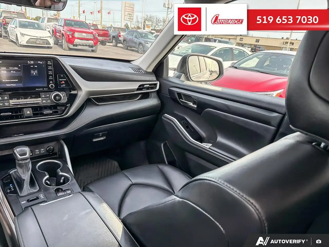Toyota Highlander снимка Toyota Highlander