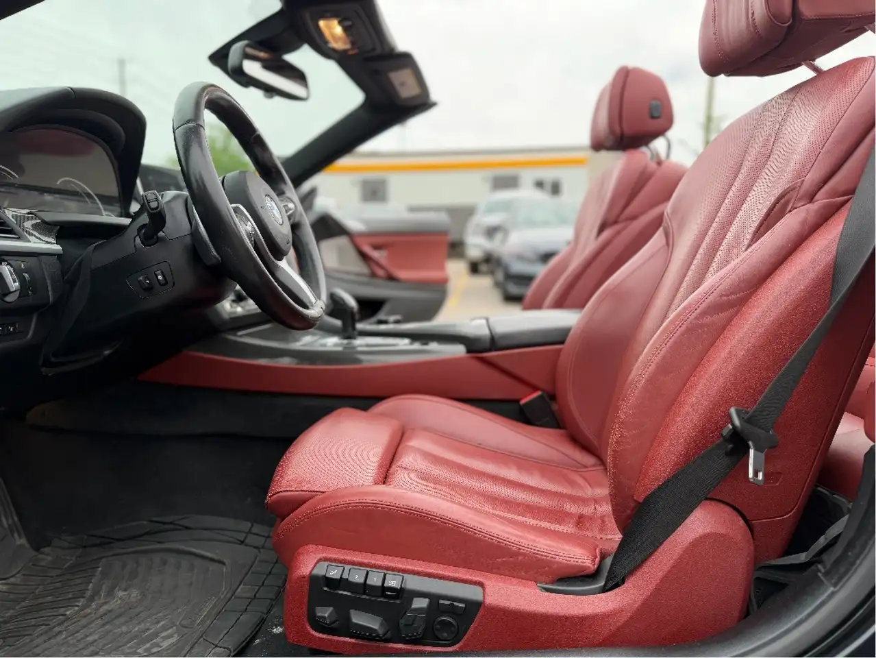 BMW 6 Series photo BMW 6 Series