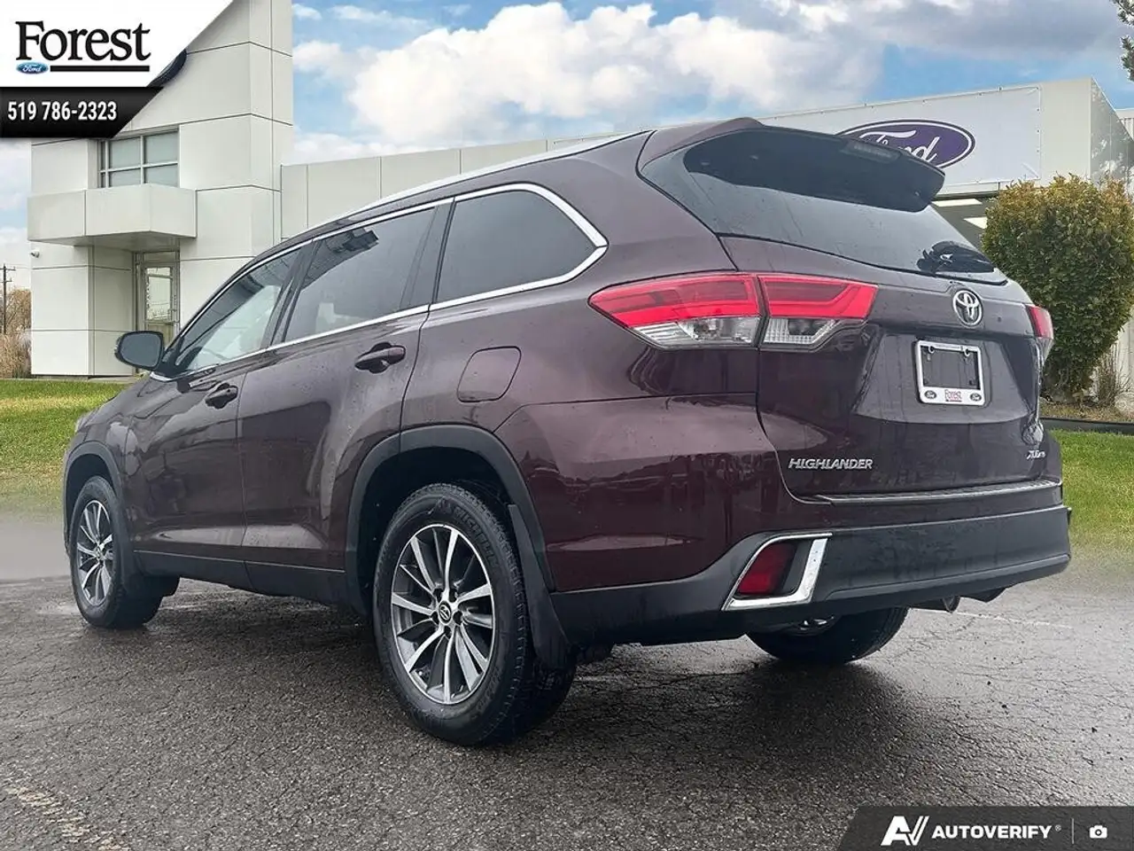 Toyota Highlander снимка Toyota Highlander