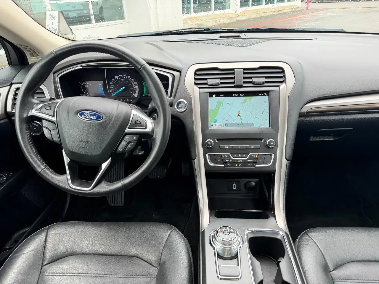 Ford Fusion снимка Ford Fusion