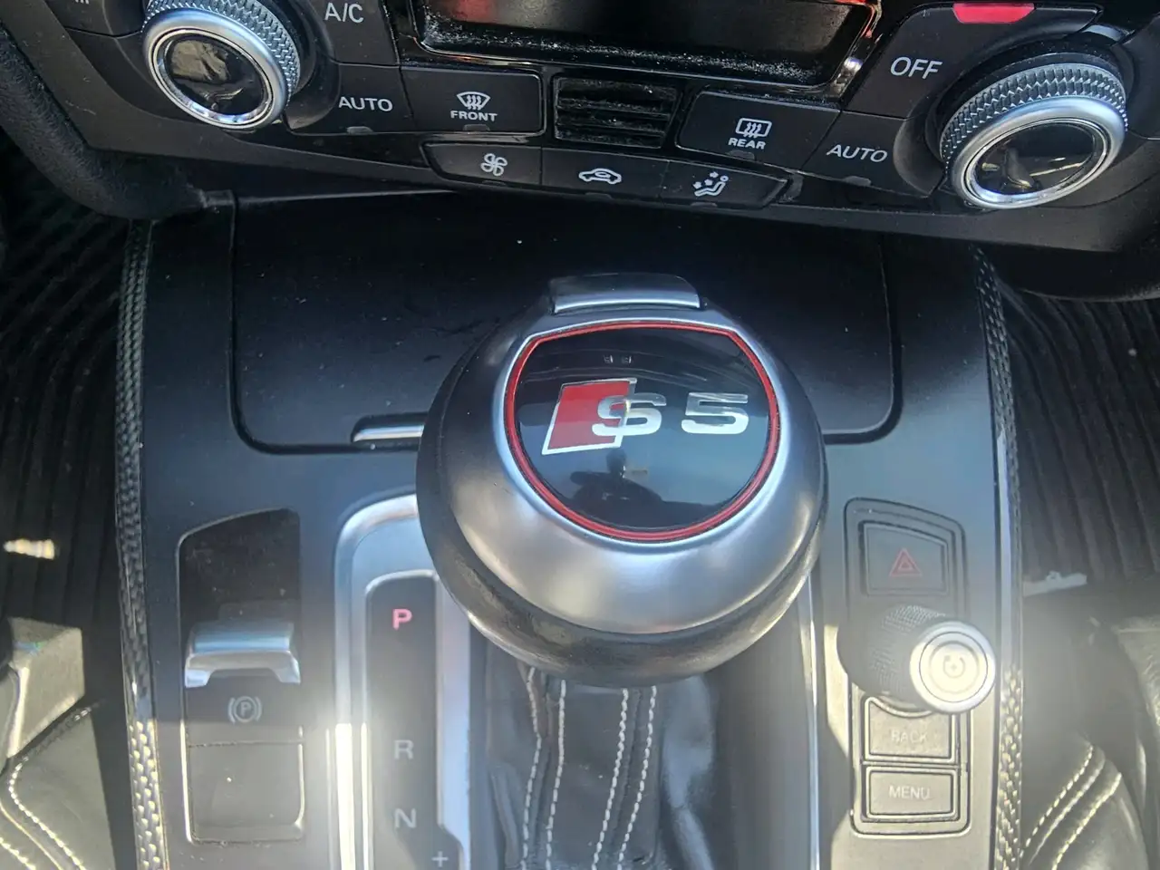 Audi S5 снимка Audi S5