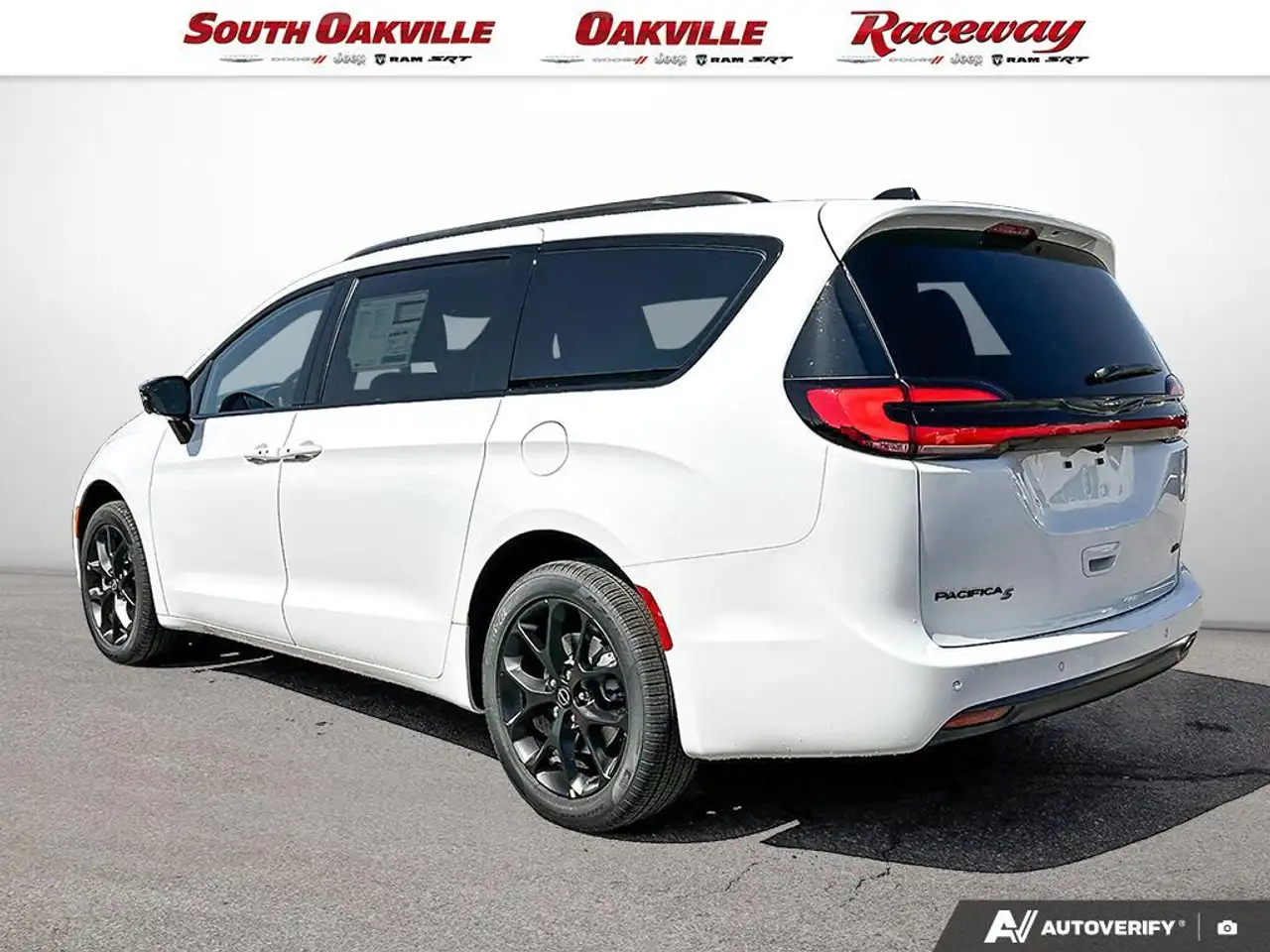 Chrysler Pacifica fotografie Chrysler Pacifica