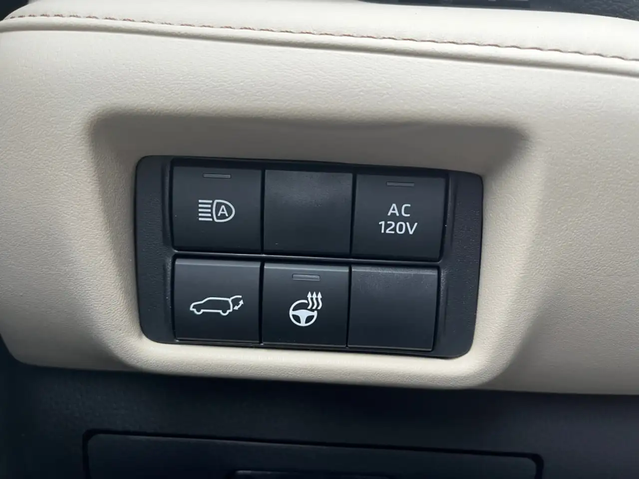 Toyota Highlander снимка Toyota Highlander