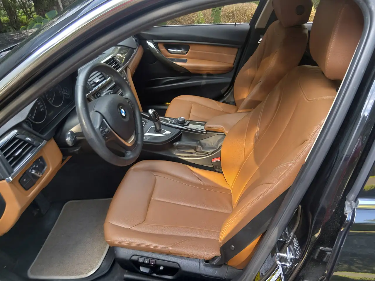 BMW 3 Series photo BMW 3 Series