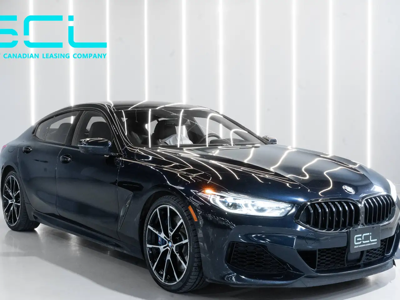 BMW 8 Series photo BMW 8 Series