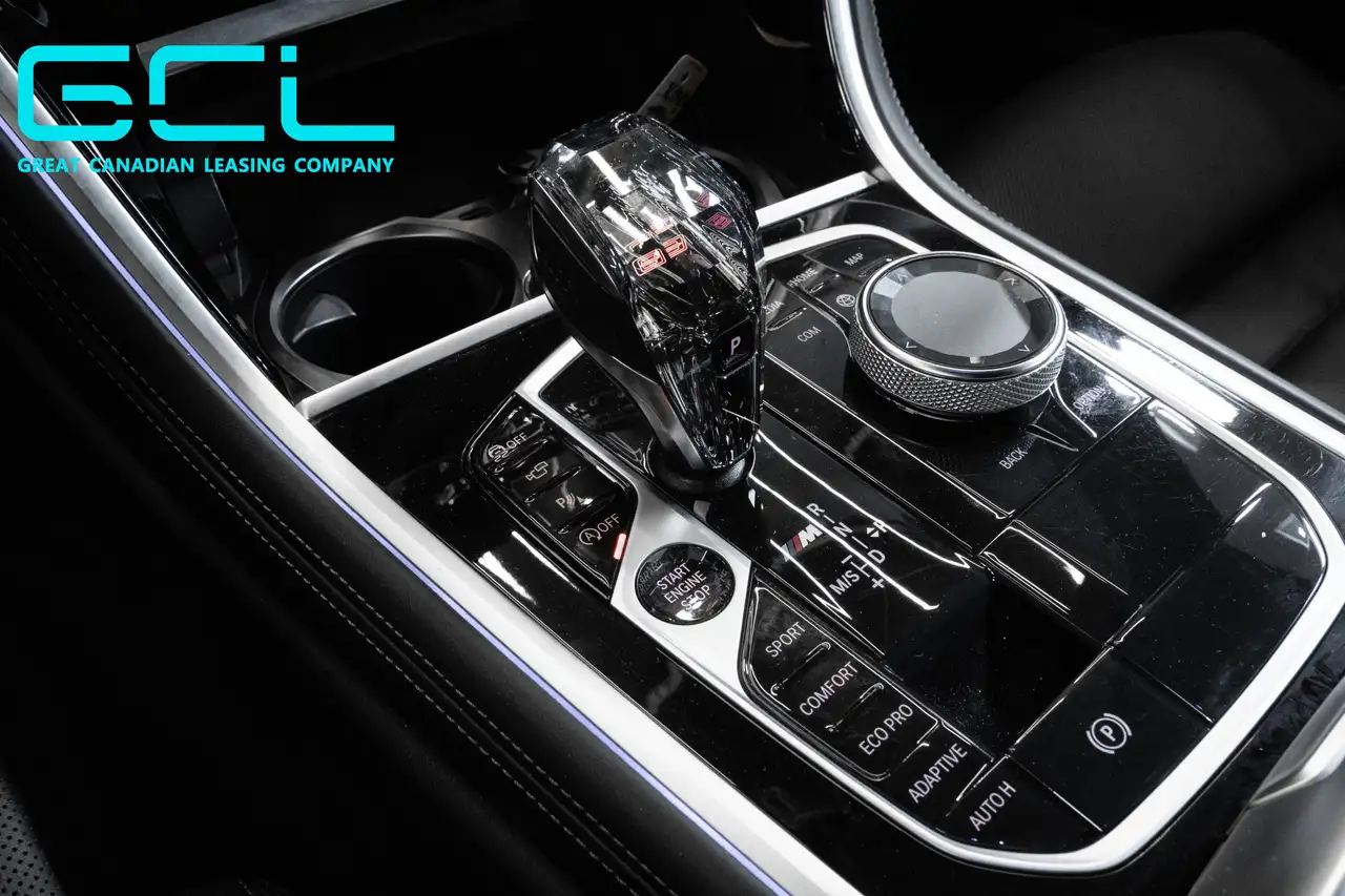 BMW 8 Series photo BMW 8 Series