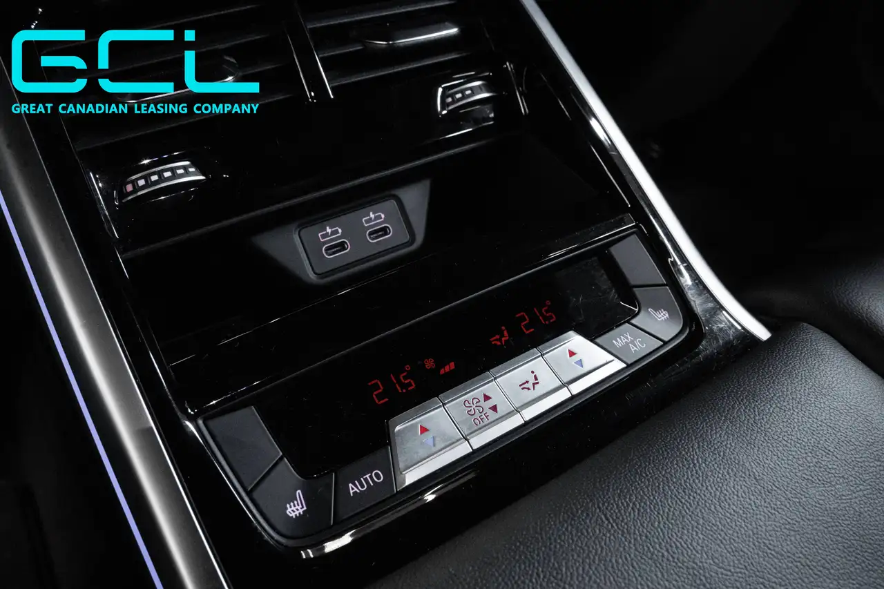 BMW 8 Series photo BMW 8 Series