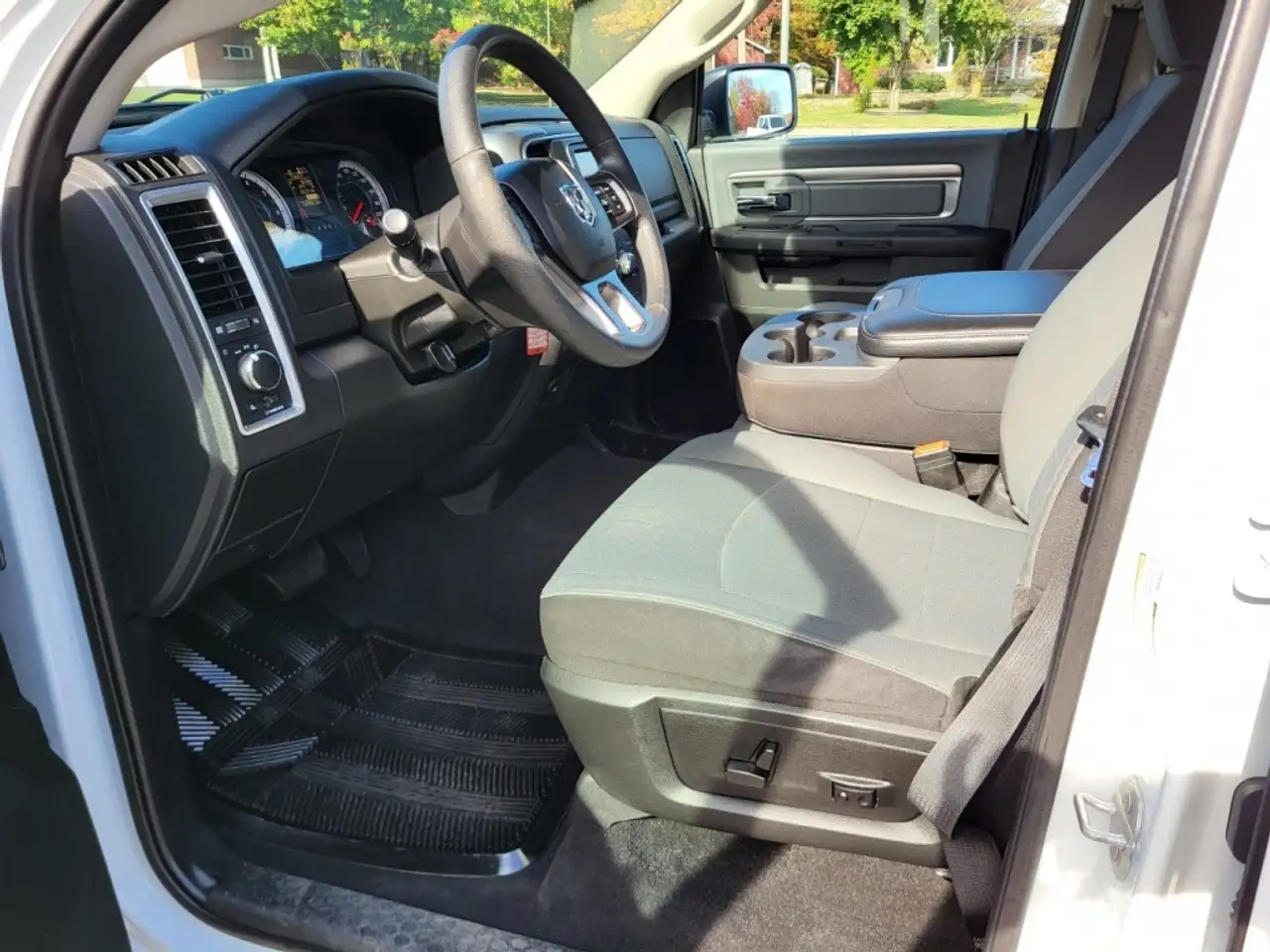 RAM 1500 photo RAM 1500