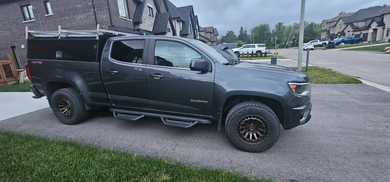 Chevrolet Colorado photo Chevrolet Colorado