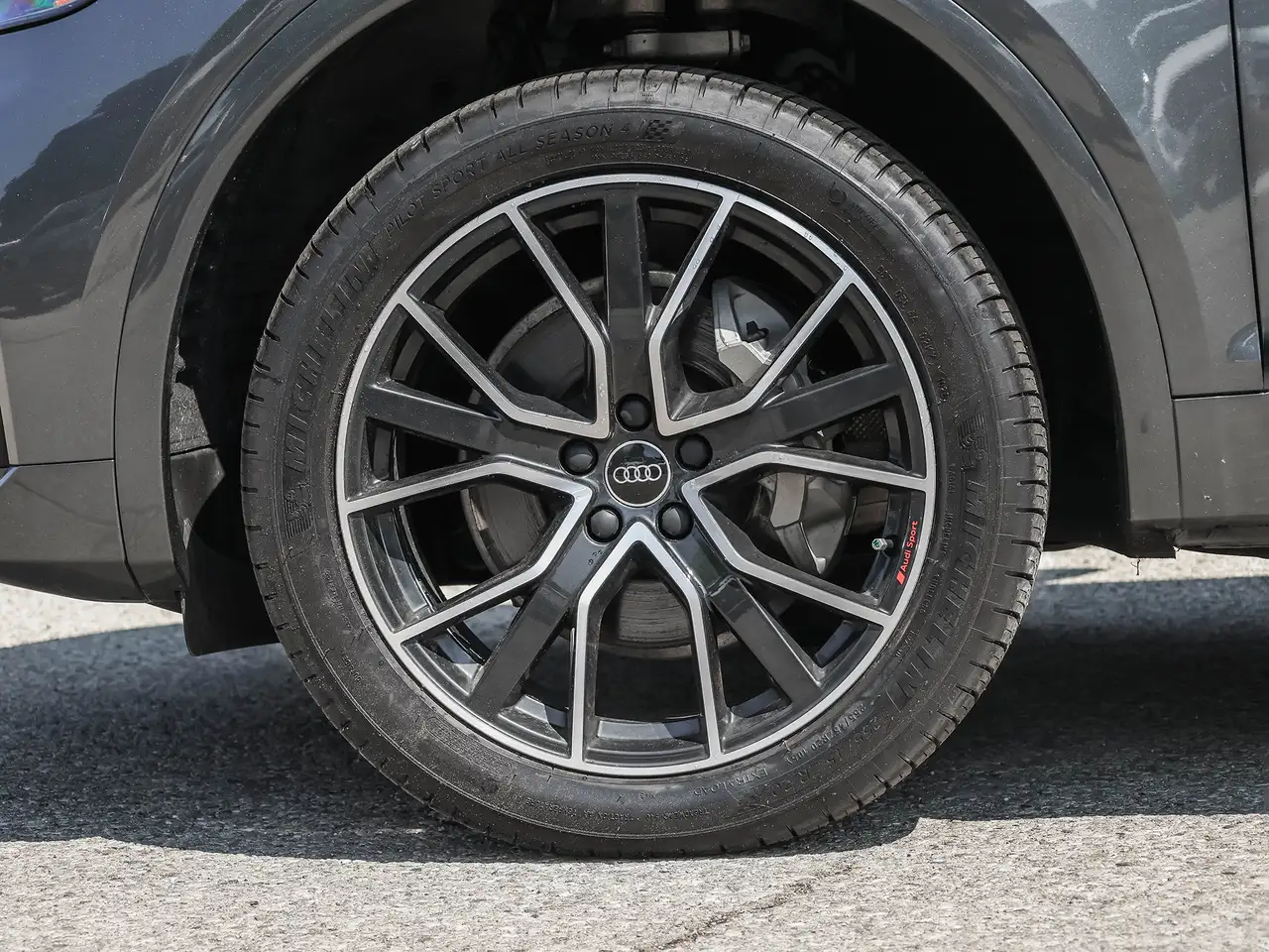 Audi Q5 снимка Audi Q5