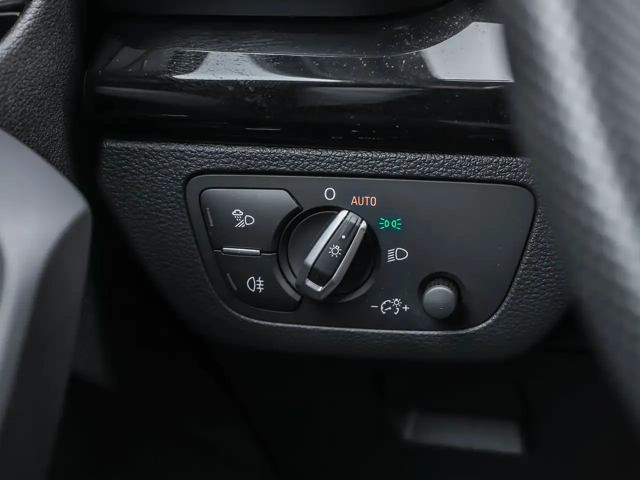 Audi Q5 снимка Audi Q5