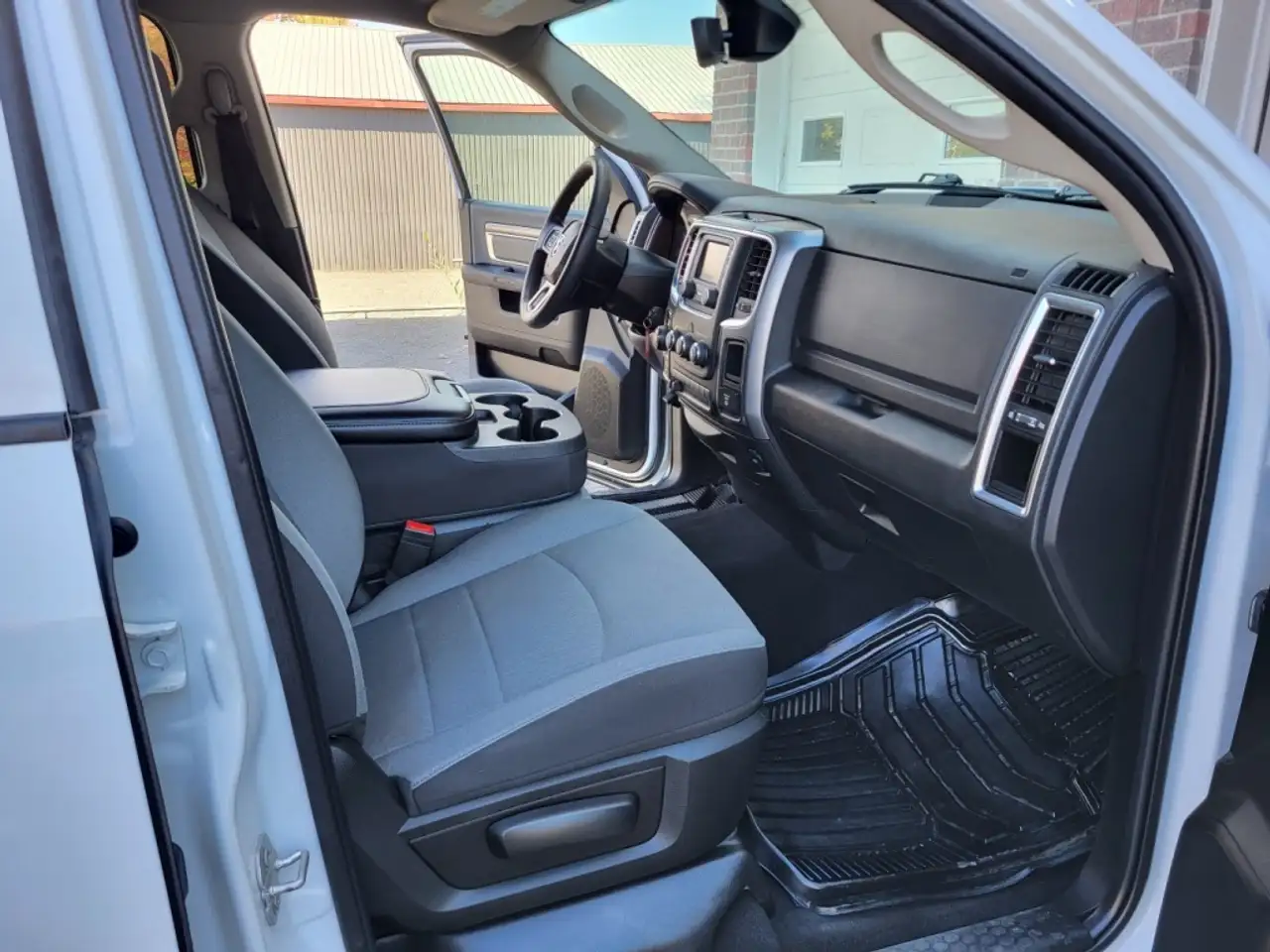 RAM 1500 photo RAM 1500
