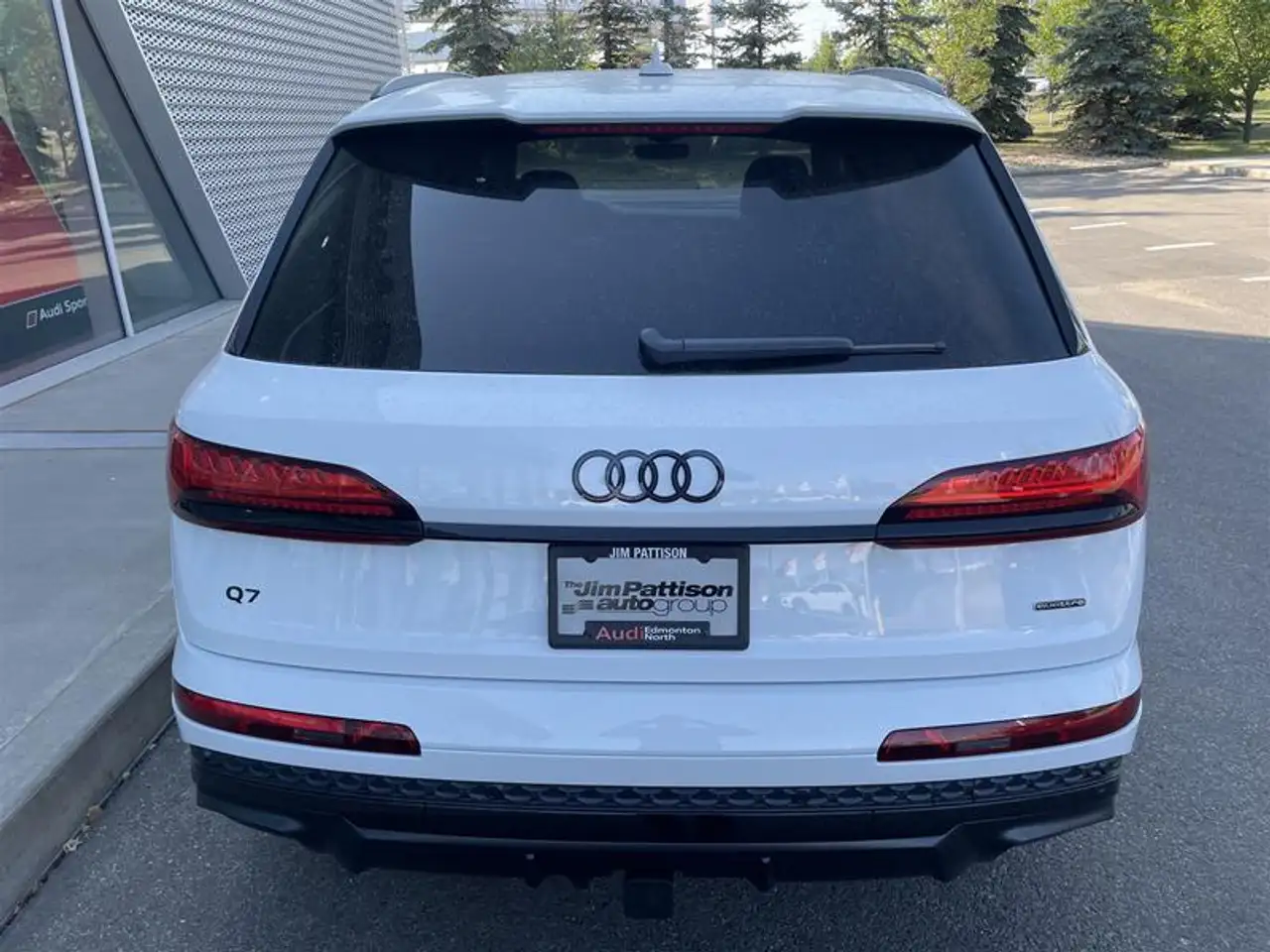 Audi Q7 photo Audi Q7