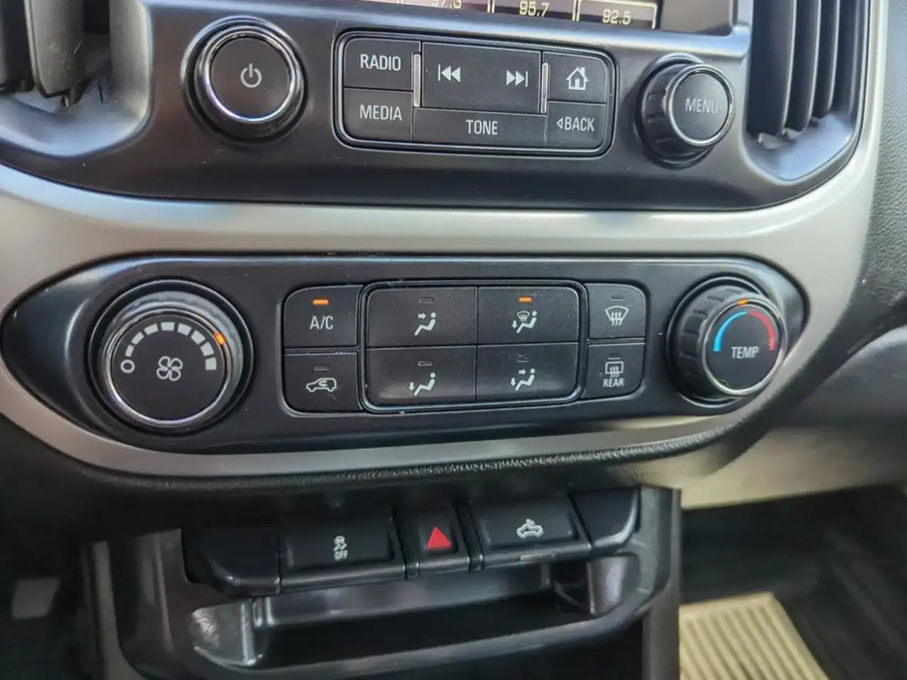 Chevrolet Colorado снимка Chevrolet Colorado