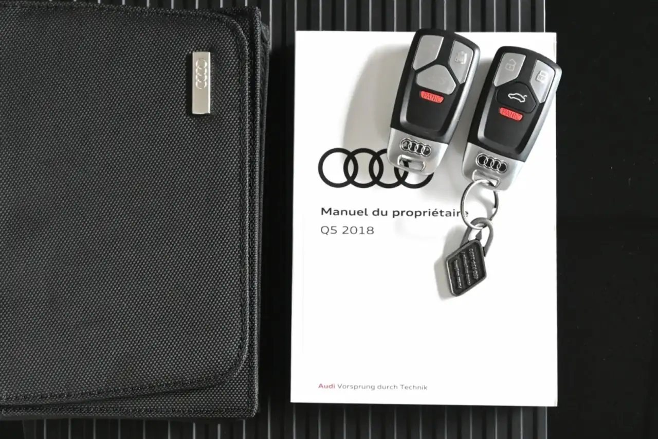Audi Q5 photo Audi Q5