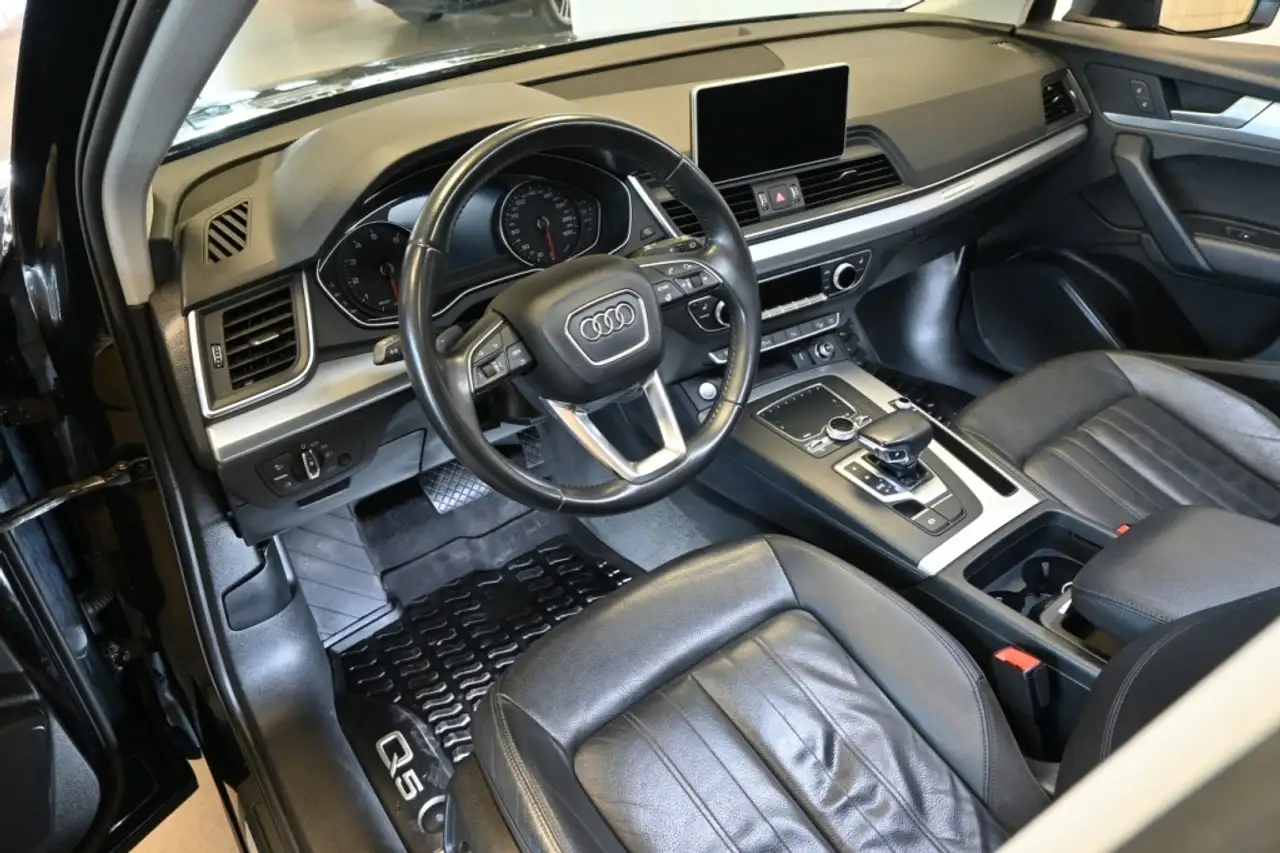 Audi Q5 photo Audi Q5