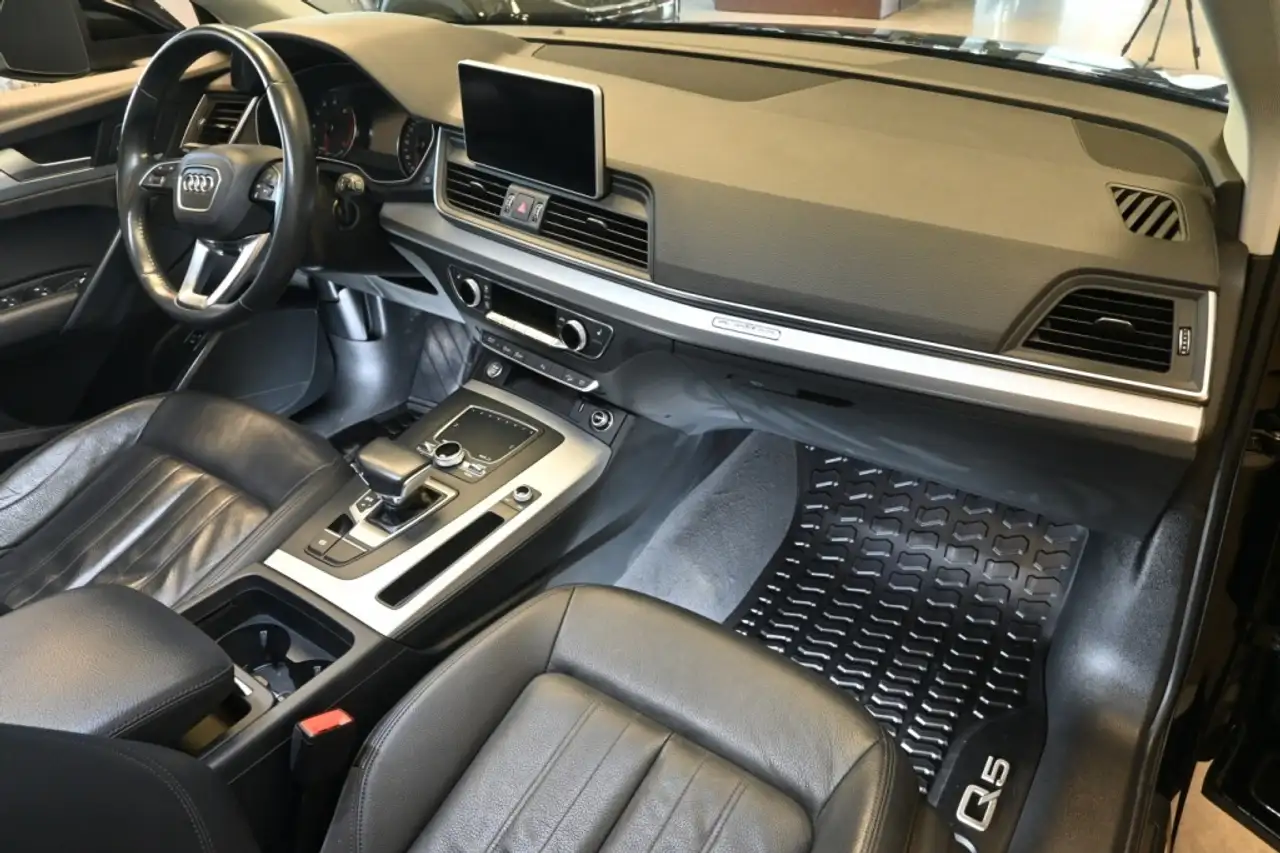 Audi Q5 photo Audi Q5
