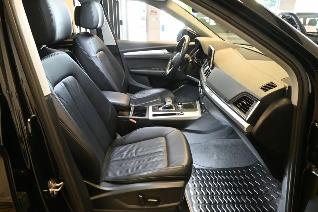Audi Q5 photo Audi Q5