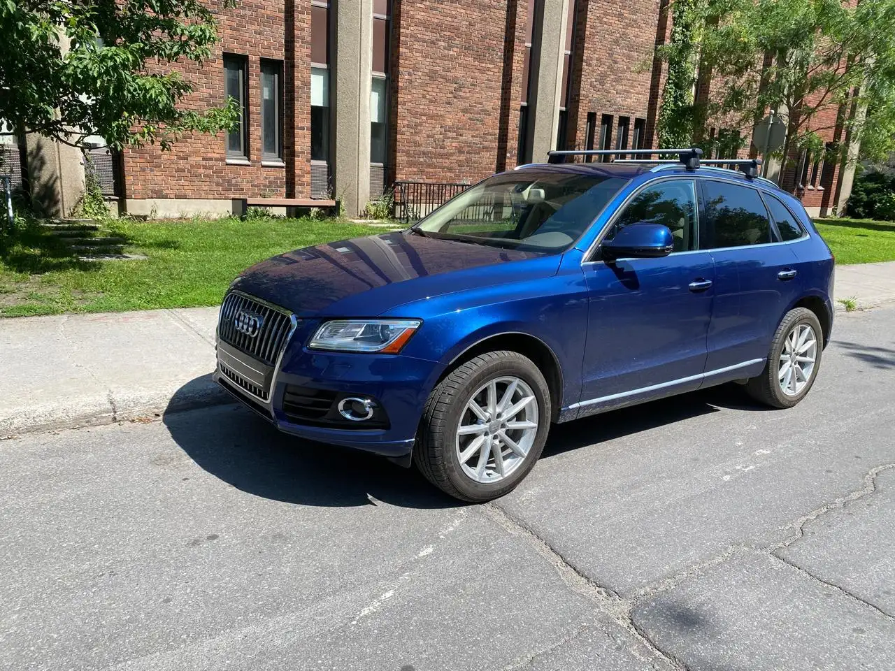 Audi Q5 снимка Audi Q5