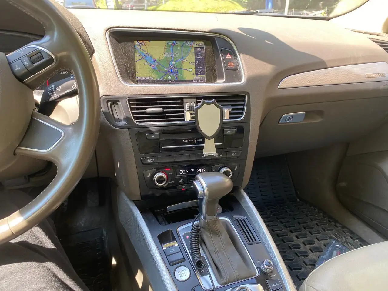 Audi Q5 снимка Audi Q5