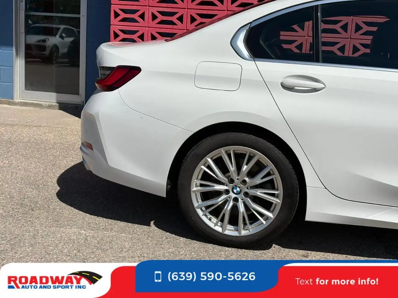 BMW 3 Series снимка BMW 3 Series