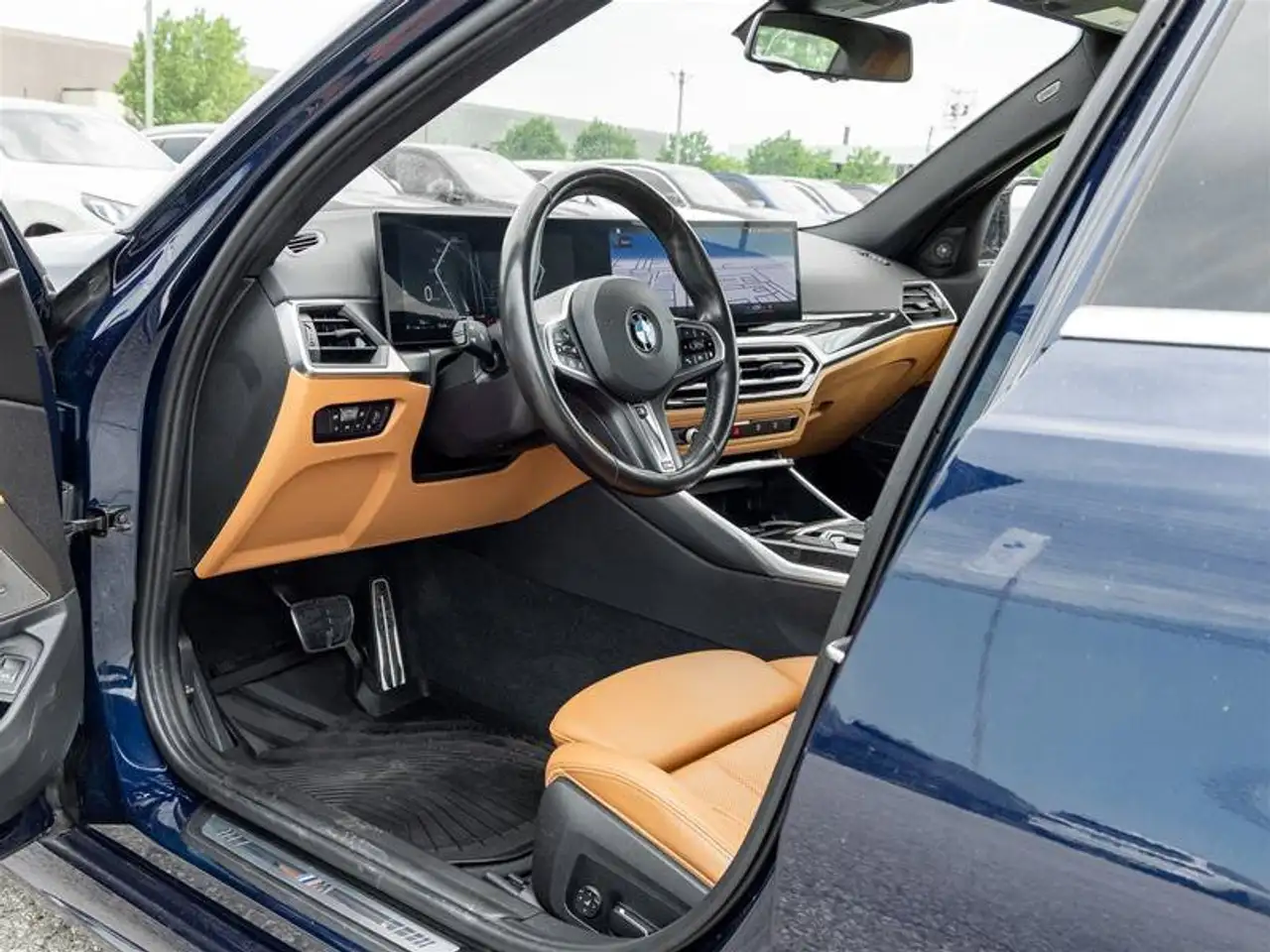 BMW 3 Series снимка BMW 3 Series