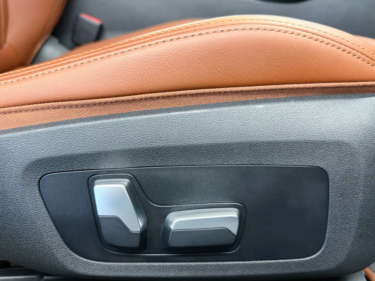 BMW 4 Series снимка BMW 4 Series